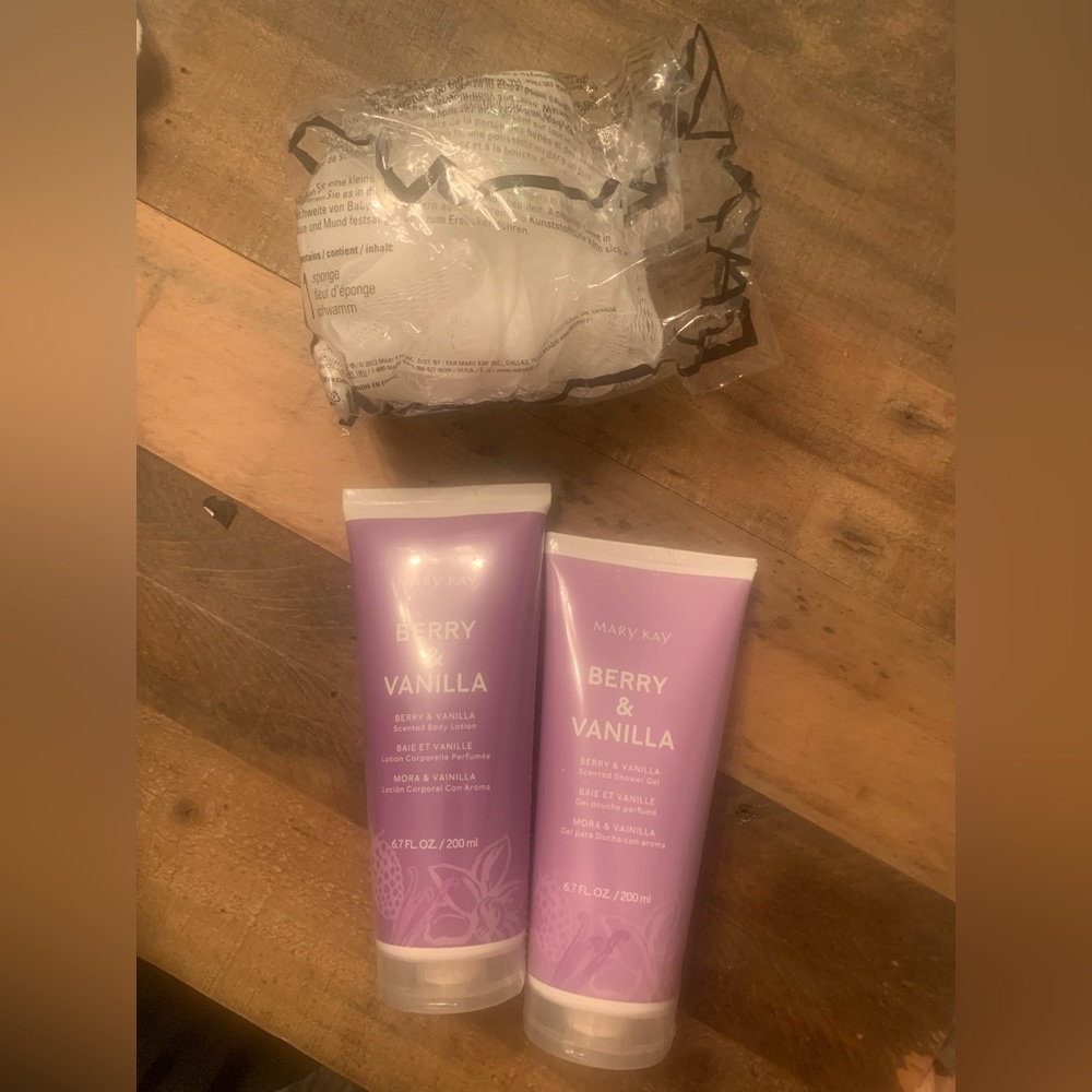 Mary Kay Gift Set